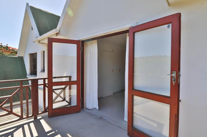 4 Bedroom Property for Sale in Sedgefield Central Western Cape